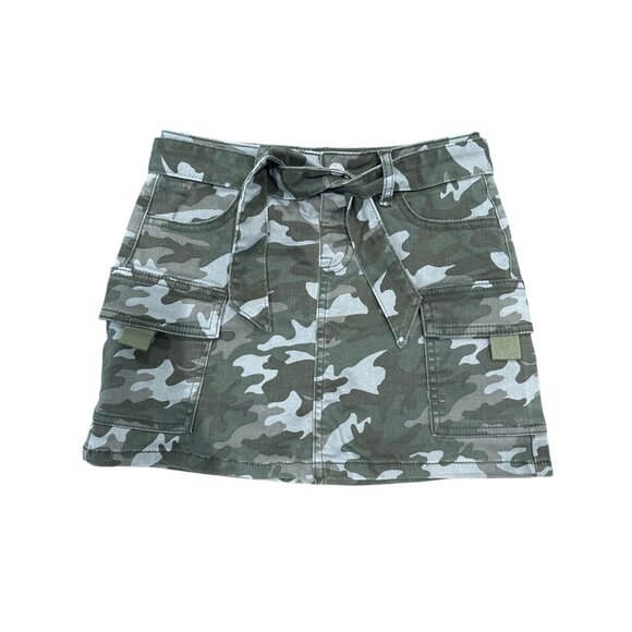Justice Girl’s Camo Cargo Skirt, Size 10 - Picture 3 of 11